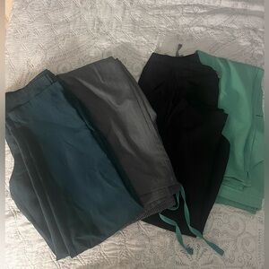 ‼️SOLD‼️Bundle Figs scrub pants